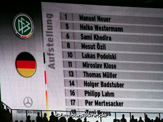 Die deutsche Startformation hielt bis zur 86. Minute durch.