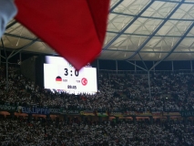 Da stehts: Schwarz auf weiß!