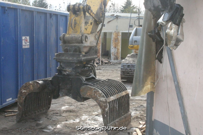 EndOfAmilcarCabralArena_